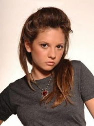 Photos de Mackenzie Rosman - Photoshoot John Sciulli - 27